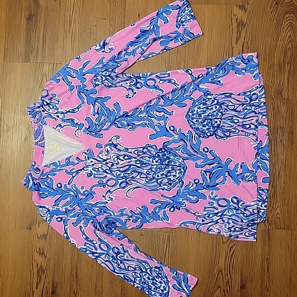 Lilly Pulitzer Tops - Lilly Pulitzer 3/4 Sleeve Top
